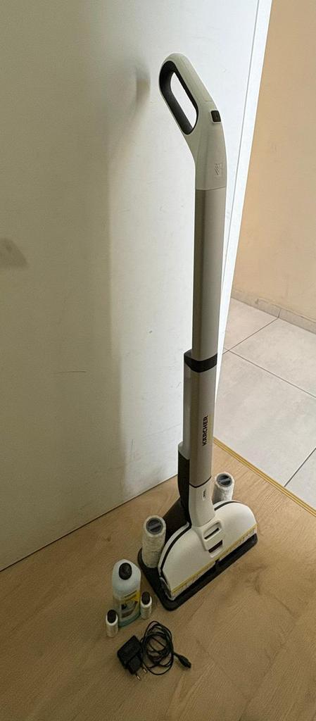 Elektronische dweil Karcher, Huis en Inrichting, Schoonmaakartikelen, Ophalen