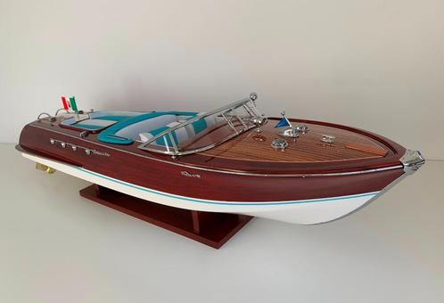 Riva Aquarama 87cm model, Hobby en Vrije tijd, Modelbouw | Boten en Schepen, Nieuw, Ophalen of Verzenden