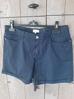 Short Bel&Bo Mt40 in bijna nieuwstaat!, Kleding | Dames, Broeken en Pantalons, Maat 38/40 (M), Kort, Blauw, Bel & Bo
