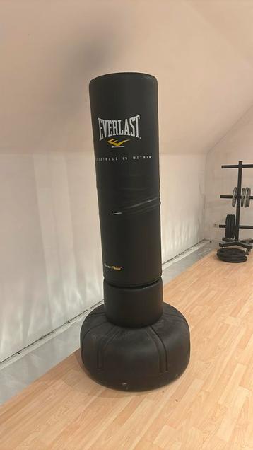 Everlast boksstaander beschikbaar voor biedingen