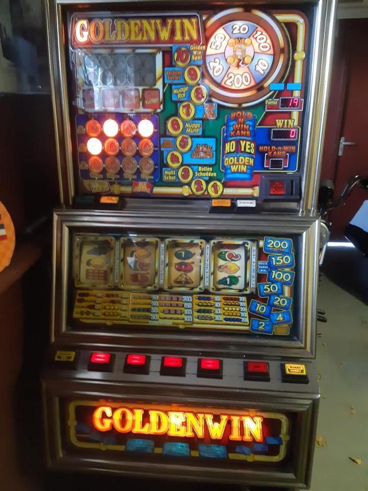 Gokkasten gevraagd defect of spelend, Verzamelen, Automaten | Gokkasten en Fruitautomaten, Ophalen of Verzenden