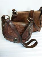 2 handgemaakte lederen handtassen, Kleding | Dames, Ophalen, Zo goed als nieuw
