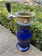COLONNE DE ROBINET EN PORCELAINE BAROQUE BLEUE VINTAGE ?, Collections, Marques de bière, Enlèvement ou Envoi, Utilisé, Autres types