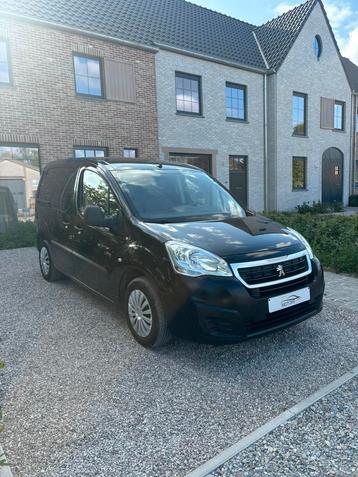 Prachtige Peugeot Partner 3zit met Airco!, Auto's, Bestelwagens en Lichte vracht, Euro 5, Particulier, Cruise Control, Te koop