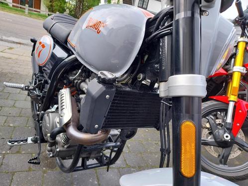 Moto Bluroc Tracker, Motos, Motos | Marques Autre, Particulier, Naked bike, jusqu'à 11 kW, Enlèvement