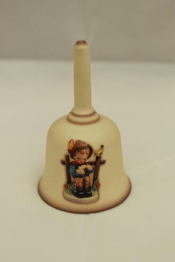 Hummel bel beschikbaar voor biedingen