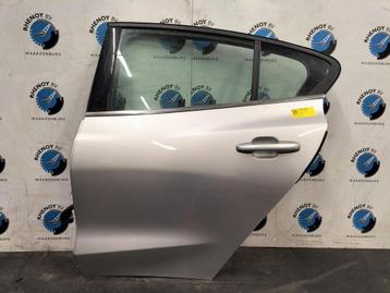 FORD FOCUS TITANIUM 1.0 EcoBoost Automaat [L_REAR_DOOR] 2022 beschikbaar voor biedingen