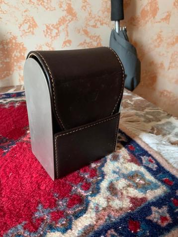 Objet insolite mini- mini bar beschikbaar voor biedingen