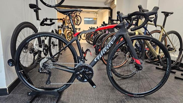 Vélo de course Wilier Cento1 NDR disc carbon*Di2*12V, Hobby & Loisirs créatifs, Hobby & Loisirs Autre, Comme neuf, Enlèvement ou Envoi