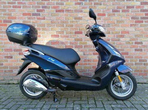 Piaggio Fly 50 CC., Vélos & Vélomoteurs, Scooters | Piaggio, Comme neuf, Fly, Classe B (45 km/h), Essence, Enlèvement ou Envoi