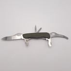 Couteau militaire suisse Victorinox DAK 2010, Caravanes & Camping, Outils de camping, Enlèvement ou Envoi, Comme neuf