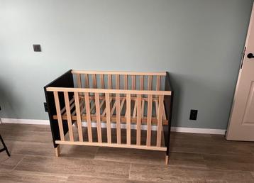 Babybed perfecte staat !  beschikbaar voor biedingen