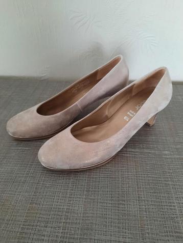 Nouvelles chaussures Gabor. Taille 40