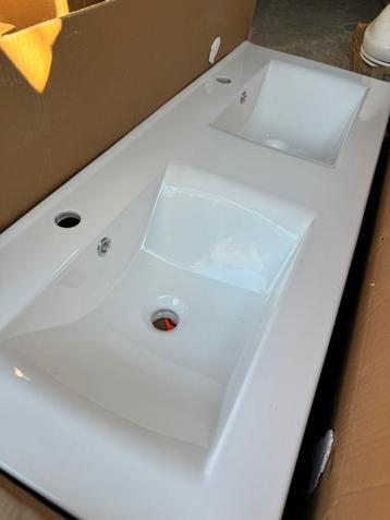 Verschillende lavabos nieuw te koop! beschikbaar voor biedingen