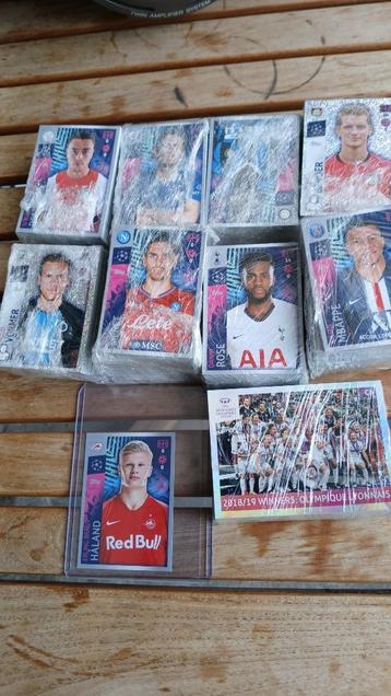 Lot van 1666 sticker negen Topps Champions League 2019/2020 beschikbaar voor biedingen
