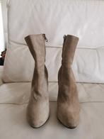 Boots Acne studios, Kleding | Dames, Ophalen of Verzenden, Gedragen, Beige