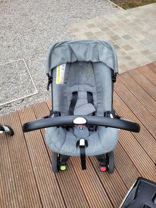 Doona autostoel inclusief 2 isofix basissen + verkleinkussen, Kinderen en Baby's, Autostoeltjes, Gebruikt, Overige merken, 0 t/m 13 kg