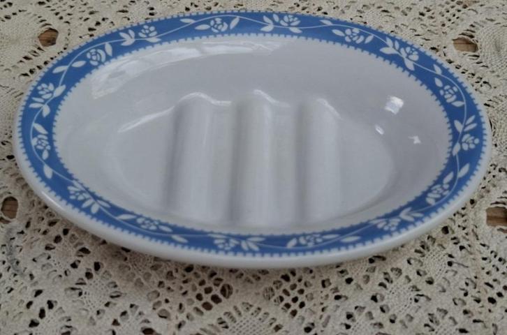 Vintage Frans zeepschaaltjes met roosjes, Antiek en Kunst, Curiosa en Brocante, Ophalen of Verzenden