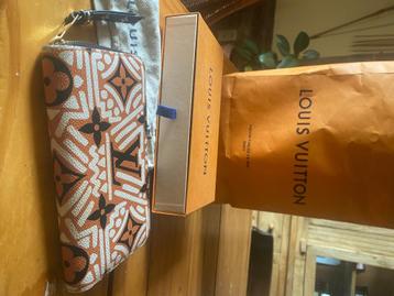 Louis Vuitton Giant Monogram Jungle Zippy Wallet – Authentie beschikbaar voor biedingen