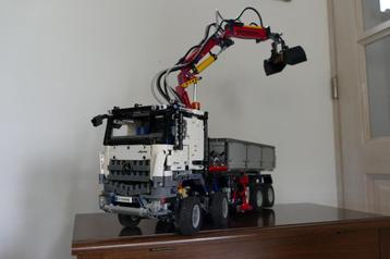 LEGO Technic 42043 Mercedes-Benz Arocs beschikbaar voor biedingen