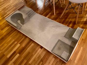 Fingerboard park zelfgemaakt beschikbaar voor biedingen