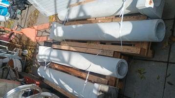 Betonnen zuilen ,zuilengalerij,witsteen  beschikbaar voor biedingen