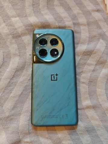 Oneplus 12 disponible aux enchères