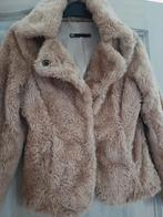 Fausse fourrure beige. marque We Mode.Taille S, Enlèvement