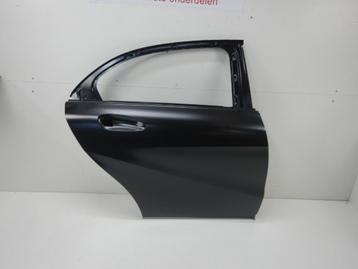 Mercedes-Benz  A-Klasse W176 Portier Rechts-Achter A17673002 beschikbaar voor biedingen