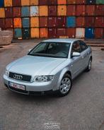 TE KOOP Audi A4 B6 2L - incl veel toebehoren, Auto's, Audi, Te koop, Zilver of Grijs, Berline, Benzine