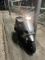Piaggio zip type 3, Fietsen en Brommers, Scooters | Piaggio, Ophalen of Verzenden, Zo goed als nieuw, Zip