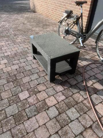 Tuintafeltje salontafel wicker tafeltje voor loungeset beschikbaar voor biedingen
