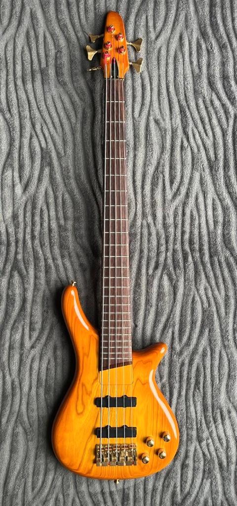 Bass Collection SB325 SHS, Muziek en Instrumenten, Snaarinstrumenten | Gitaren | Bas, 5-snarig, Ophalen