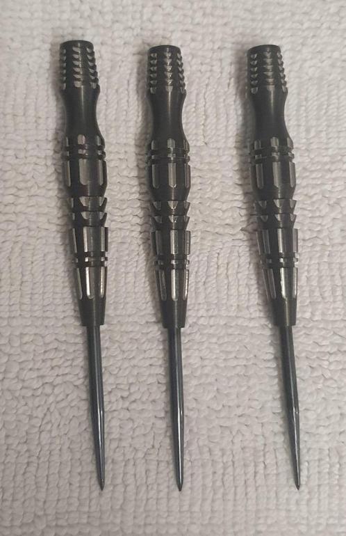 Darts pijlen Winmau Sniper Special Edition 23 gr, Sports & Fitness, Fléchettes, Comme neuf, Fléchettes, Enlèvement ou Envoi