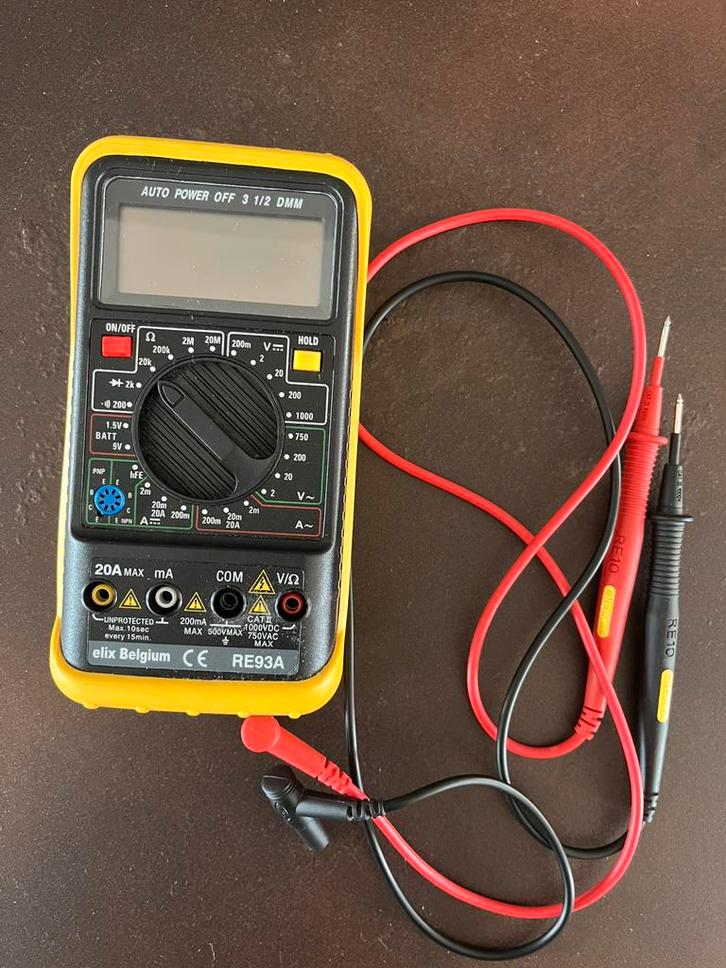 Digitale Multimeter Elex, model RE93A., Doe-het-zelf en Bouw, Meetapparatuur, Zo goed als nieuw, Multimeter, Ophalen
