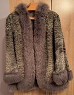 Veste en astrakan argenté, Vêtements | Femmes, Vestes | Hiver, Enlèvement, Comme neuf, Taille 38/40 (M), Gris