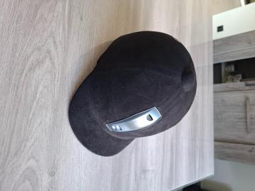 Cap Harry's Horse  beschikbaar voor biedingen