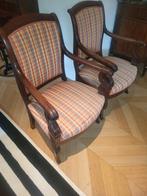 2 Fauteuils accoudoirs 19éme siècle en ACAJOU MASSIF, Ophalen