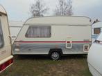 caravan 360 beyerland in nette staat,vast wc,rondzit+voorten, Caravans en Kamperen, Caravans, Chateau, Rondzit, Bedrijf, 50 kg of minder