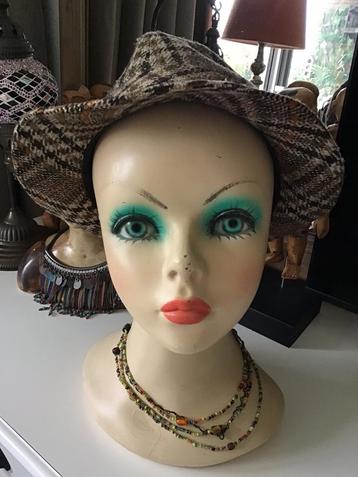 Vintage retro originele Twiggy hoofd beschikbaar voor biedingen