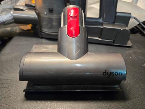 Petite brosse motorisé pour dyson de v7 a v15, Elektronische apparatuur, Stofzuigers, Zo goed als nieuw, Ophalen of Verzenden