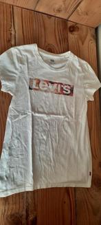 Mooi t-shirt Levi's maat XS, Kleding | Dames, T-shirts, Wit, Ophalen of Verzenden, Zo goed als nieuw, Korte mouw