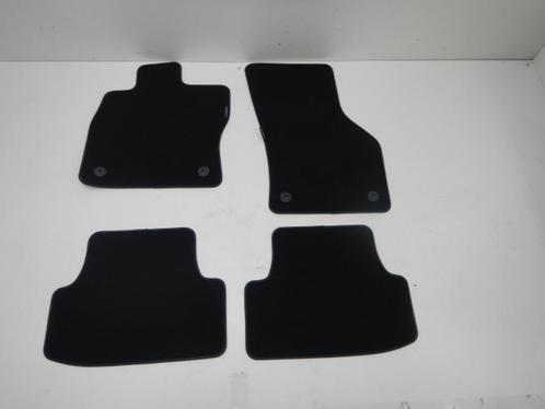 Seat Leon 5F0 I-Tech Mattenset 5- DRS Nieuw 5F0863011E, Auto-onderdelen, Interieur en Bekleding, Seat, Gebruikt, Ophalen of Verzenden
