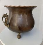 Vintage koperen cachepot op leeuwenpoten met leeuwenkoppen, Ophalen, Koper