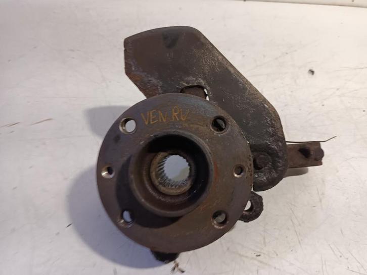WIELNAAF RECHTS VOOR Renault Twingo II (CN), Auto-onderdelen, Remmen en Aandrijving, Renault, Gebruikt