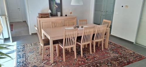 Complete eetkamer in lichte eikkleur te koop wegens verhuis, Huis en Inrichting, Complete eetkamers, Zo goed als nieuw, 8 stoelen of meer