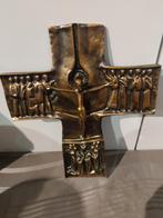 Crusifix en bronze de Richard Julien van Hauwert, Bruges, Enlèvement ou Envoi, Bronze