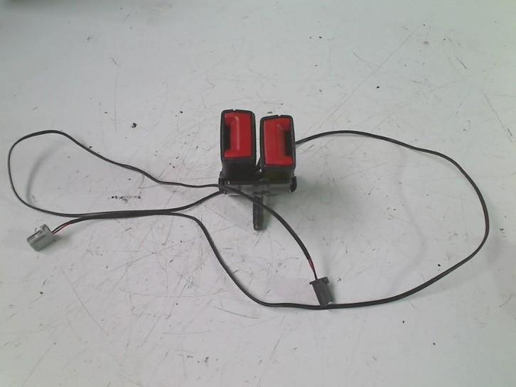 BOUCLE DE CEINTURE CENTRE ARRIÈRE Opel Adam (13357735), Autos : Pièces & Accessoires, Habitacle & Garnissage, Opel, Utilisé