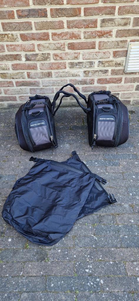 Moto Detail zadeltassen 2 X 20L, Motoren, Accessoires | Koffers en Tassen, Zo goed als nieuw, Ophalen