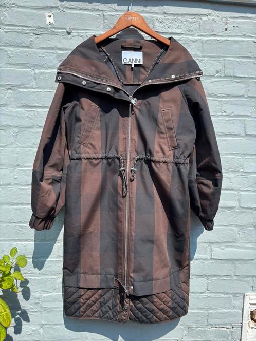 Ganni lange jas maat S, Kleding | Dames, Jassen | Winter, Gedragen, Maat 36 (S), Overige kleuren, Ophalen